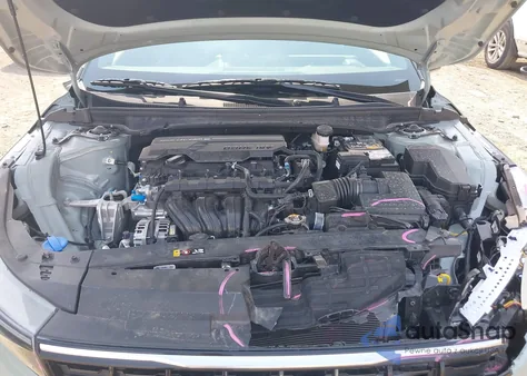 2025 Kia K4 Gt-Line from USA, damaged, VIN 3KPFW4DE2SE086380